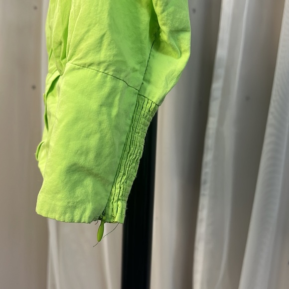 Crop Top - Picture 4 of 5